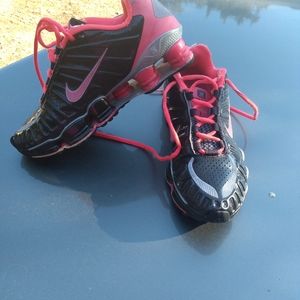 NIKE SHOX 🌶️🌡️♨️